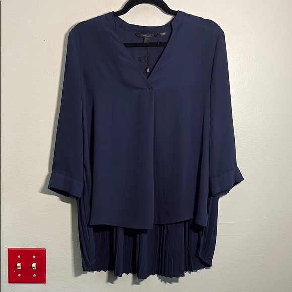 Vero Moda Tops - Vero Moda Blue Pleated 3/4 Sleeve Blouse S NWT